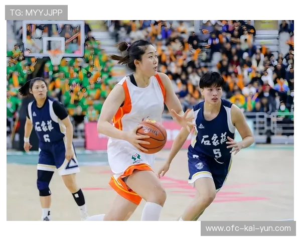 女篮主帅的临场指挥堪称大师级表演