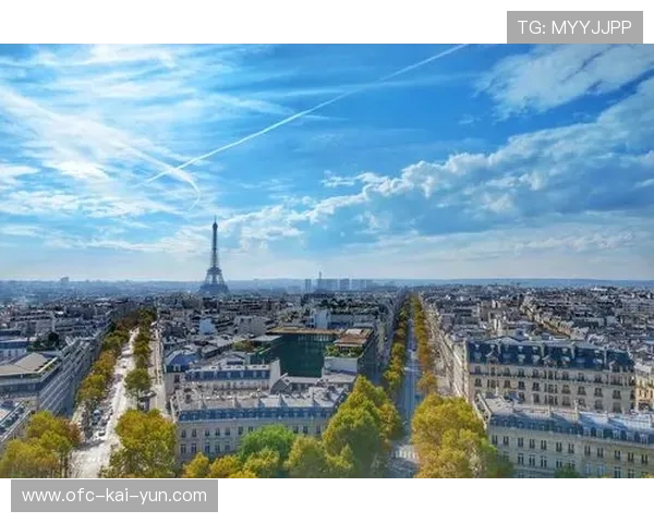 巴黎攻势从头到尾保持压迫感——一场都市叙事中的品牌全景